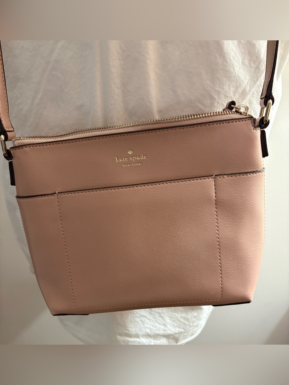 Kate Spade Holiday Lane Evie Crossbody Bag